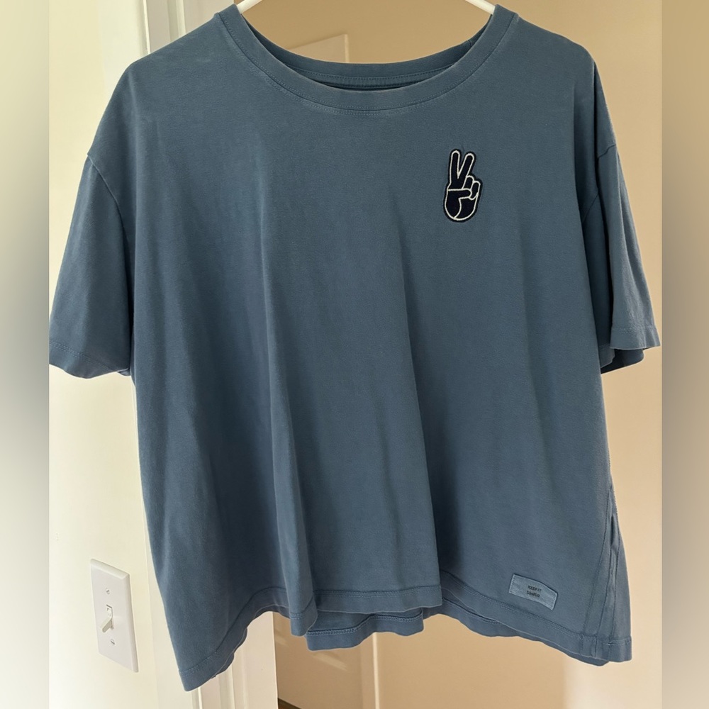 Life Is Good Crusher Tee Size Large